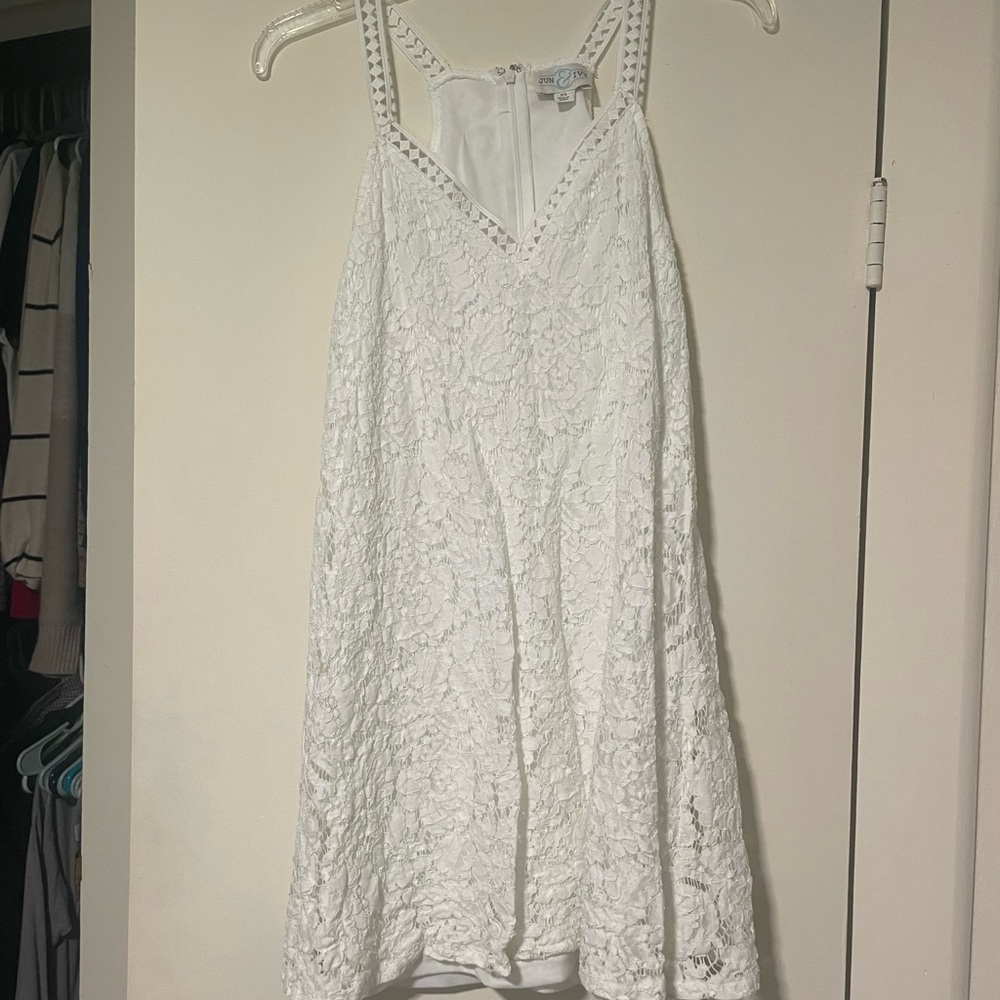 Perfect little white dresS